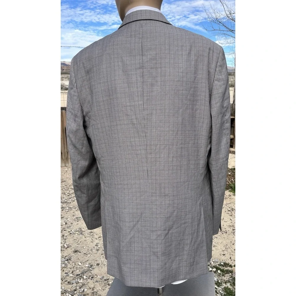 Peter Millar excellent great